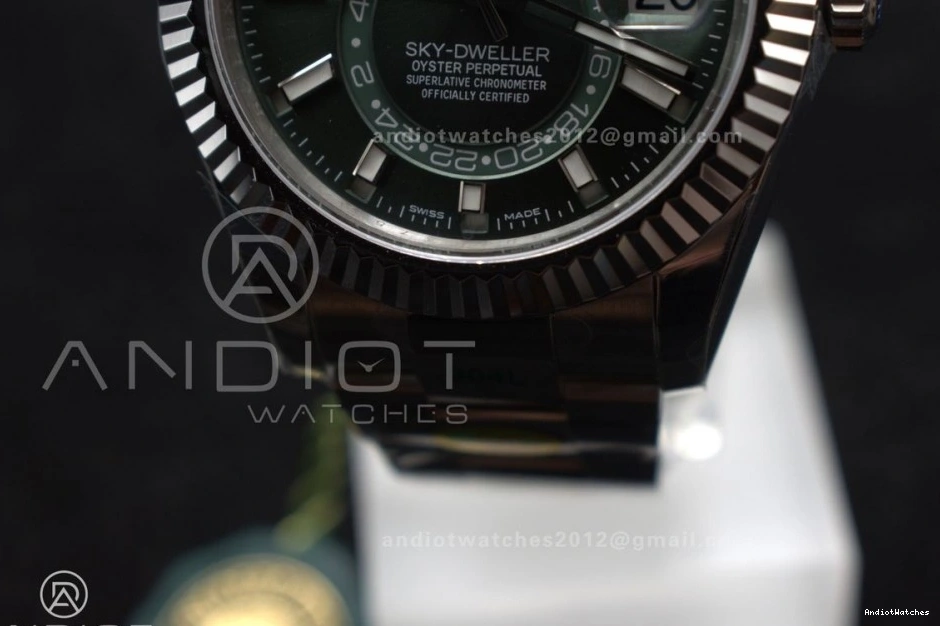 1090 Upgraded ZF 1:1 Best Green A 904L SS 326934 Sky-Dweller on Dial Edition Bracelet SS 0111